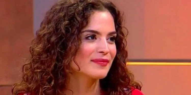 Chi è Aslı Bekiroğlu? Altezza – Età – Serie TV – Famiglia