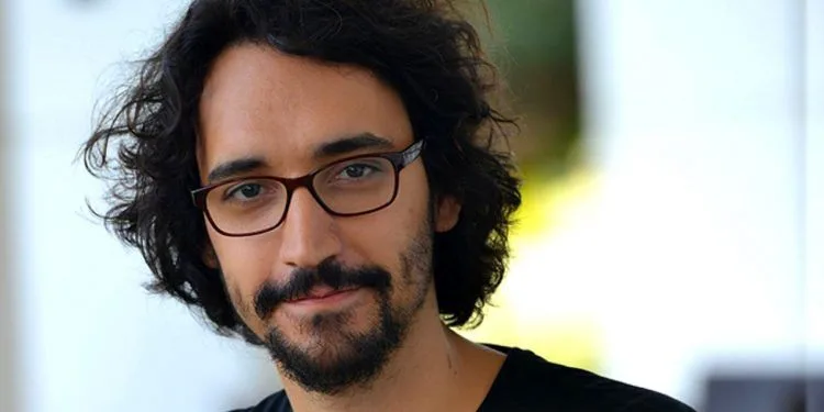 Chi è Caner Özyurtlu? Da dove viene – Altezza – Età – Serie TV – Famiglia