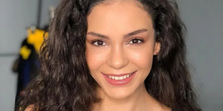Nuovo co-protagonista per Ebru Şahin nella serie Destan!
