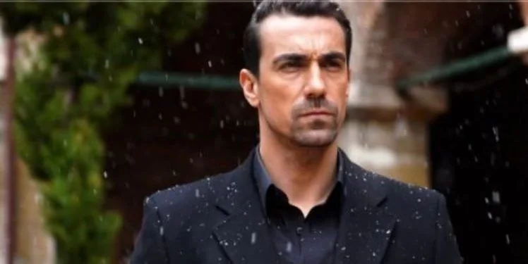 L’ex partner di Demet Özdemir, İbrahim Çelikkol, ha scelto la sua nuova serie!