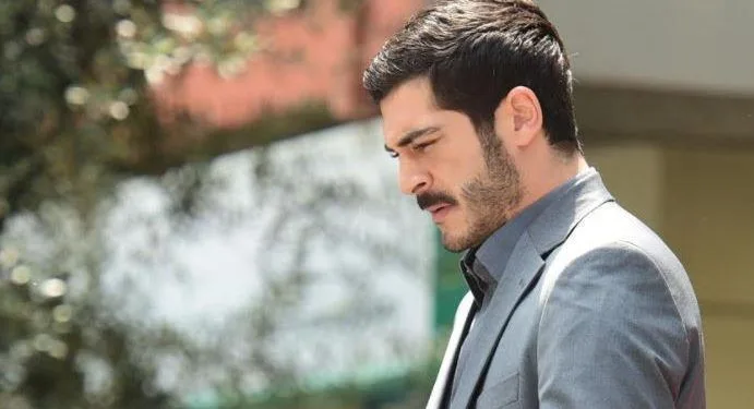 Addio emozionante da Burak Deniz a Maraşlı!