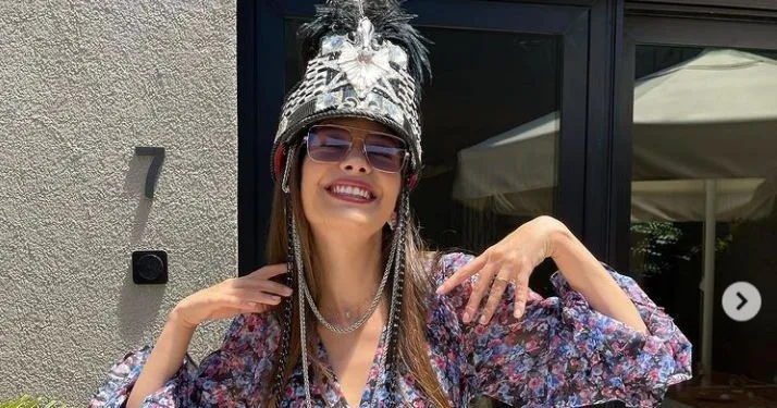 Ha una serie di affermazioni con Neslihan Atagül che sarebbe una bomba!