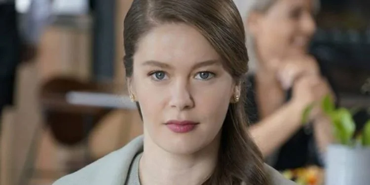 Shock per il ‘Nalan’ di ‘Camdaki Kız’! Dopo Kerem Bürsin, è stato chiuso anche l’account Instagram di Burcu Biricik!