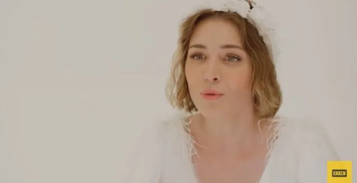 “Sefirin Kızı”, Deniz Işın, brillante con Masumiyet, è una storia di successo dall’ingegneria chimica alla recitazione!