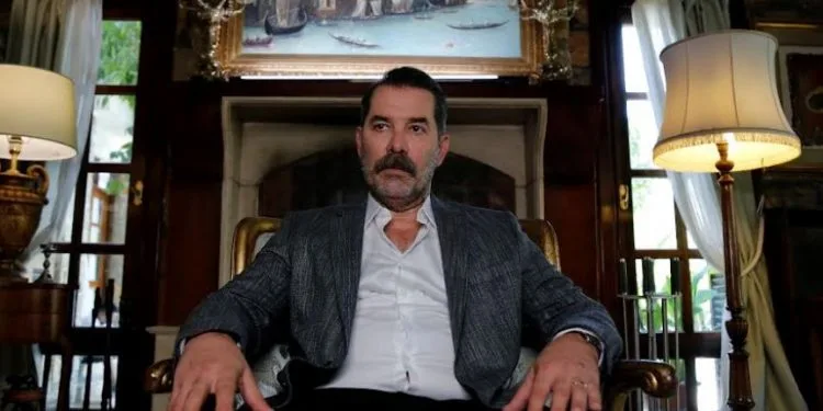 La gioia di Fikret Kuskan nella serie El Kızı di Fox TV!