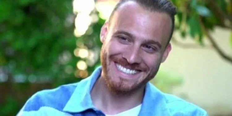 Kerem Bürsin ha fatto il primo passo per un nuovo percorso per la sua carriera!