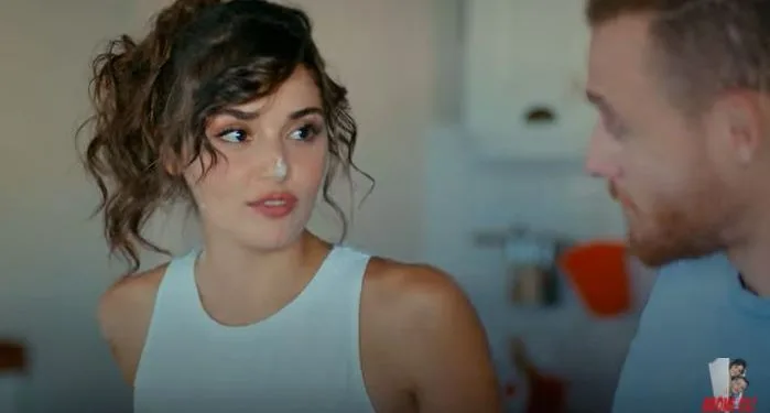 Hande Erçel ha deciso e una nuova era è iniziata nella sua vita!