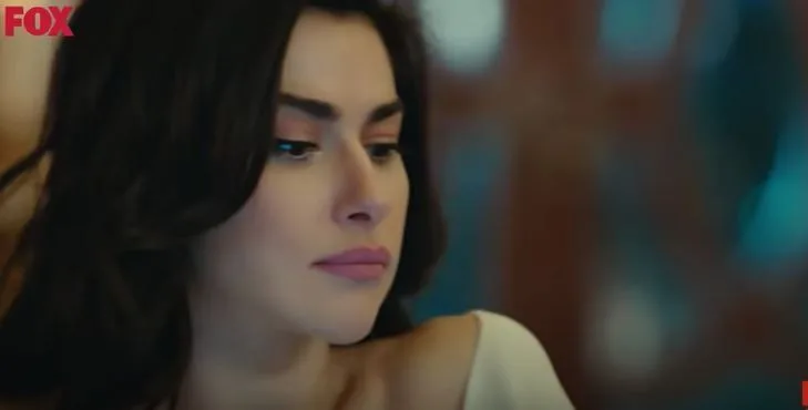 Mentre Yasak Elma era nei guai, Nesrin Cavadzade ha fatto un grosso problema!