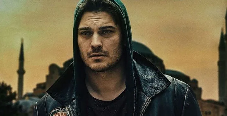 “Yalı Çapkını” di Çağatay Ulusoy su tv8 è all’ordine del giorno con un record!
