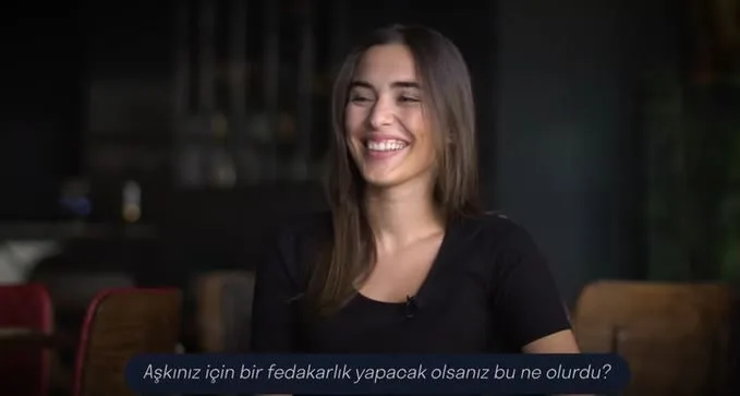 Una confessione d’amore è arrivata da Çağla Şimşek, Seher di Elkızı!
