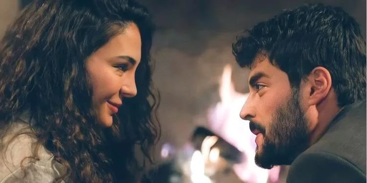 Dopo Hercai, Ebru Şahin e Akın Akınözü hanno scelto strade molto diverse!