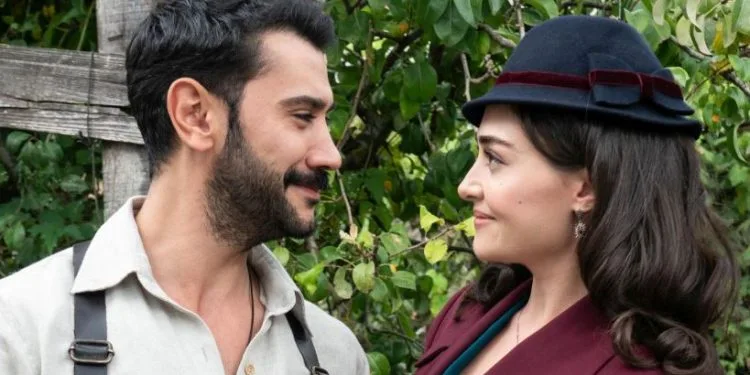 Esra Bilgiç e Uğur Güneş si sono incontrati per la seconda volta in una serie TV!