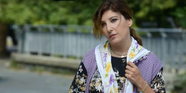 Secondo Şebnem Bozoklu, il pubblico troverà un pezzo di sé in “Elbet Bir Gün”