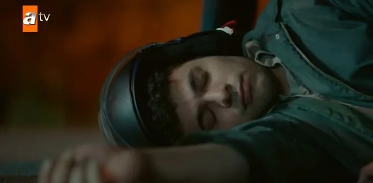 Una nuova scioccante rottura, fatta eccezione per Halit Özgür Sarı, nella serie di Kardeşlerim!