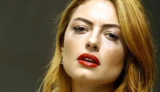 Chi è Hazal Şenel? Da dove viene – Altezza – Età – Serie TV – Famiglia