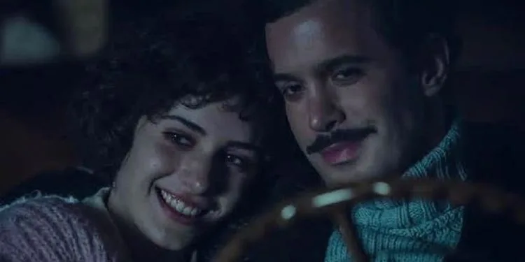 La serie Kulüp ha dato vita a una star! Asude Kalebek ha brillato con la sua prima serie!