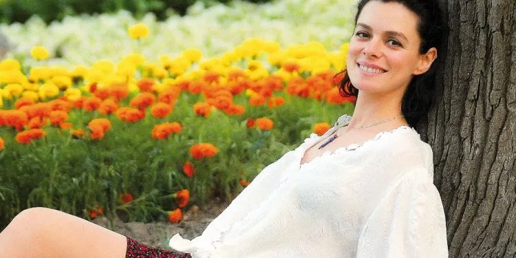È quasi ora che il desiderio di Özge Özpirinçci per sua figlia si avveri!