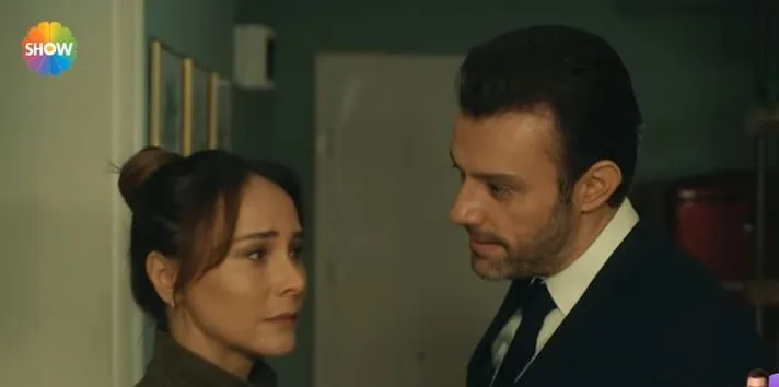 Anche Salih Bademci ha mostrato la sua lealtà dicendo addio alla serie Yalancı!