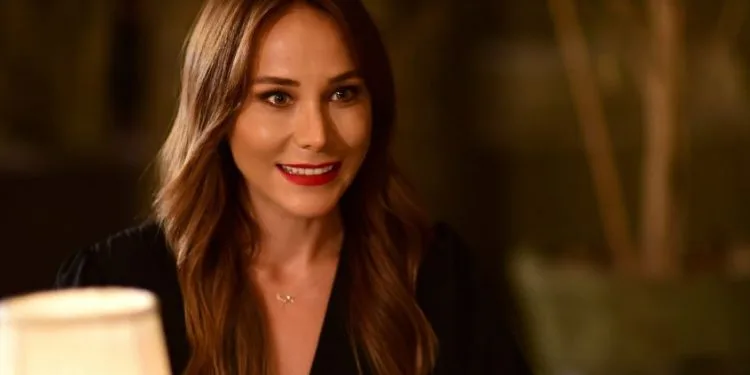 La star di Yalancı, Burçin Terzioğlu, ha confessato; anche io sono stata abusata!