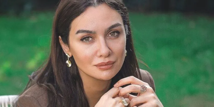 Celebrità mobilitate per il marchio di gioielli di Birce Akalay!