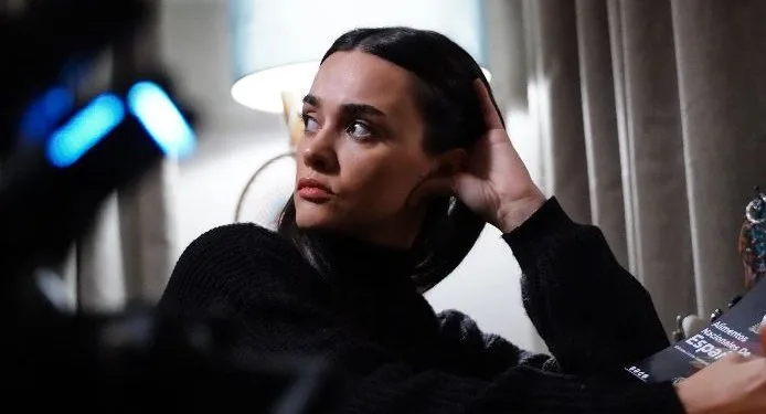 In che modo la famosa attrice Hande Soral, che si prepara a diventare madre, ha preso precauzioni contro il malocchio?