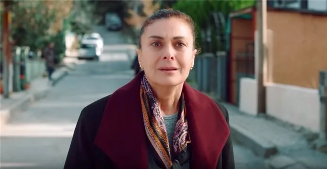 La confessione di Ferhunde Hanımlar arriva anni dopo dalla grande attrice Hatice Aslan!..