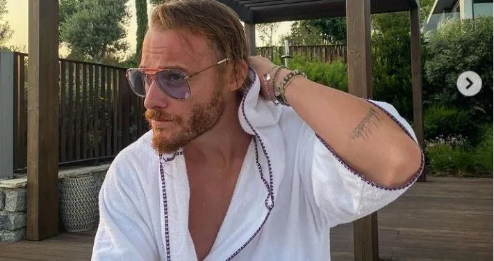 In che modo Kerem Bürsin ha sorpreso i suoi severi follower sui social media?