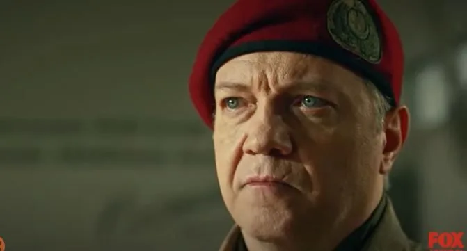 Dopo la serie Savaşçı, Murat Serezli torna sullo schermo in un formato molto diverso!