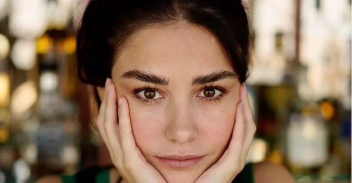 Özge Gürel, dopo la serie TV “Hayaller va Hayatlar”, sta arrivando un film!