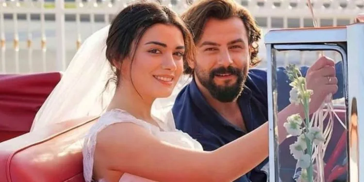 Özge Yağız e Gökberk Demirci discutono sul set, ma non lo riflettono sulla serie!