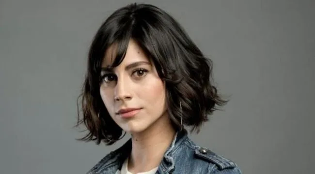 Una nuova serie come una lotteria per Tuğçe Açıkgöz, lo Zeynep della serie TV Sol Yanım!