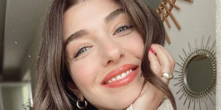Aslıhan Güner si è innamorato nei primi giorni del nuovo anno!..