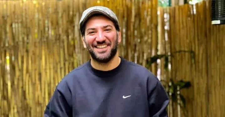 Berkay Ateş, gli Aras della serie Sadakatsız, ha iniziato il nuovo anno con una nuova bella notizia!