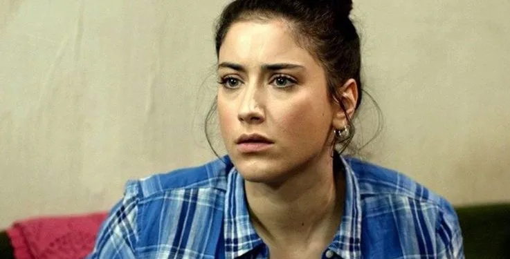 Hazal Kaya ha commemorato con pietà il personaggio che l’ha resa famosa!