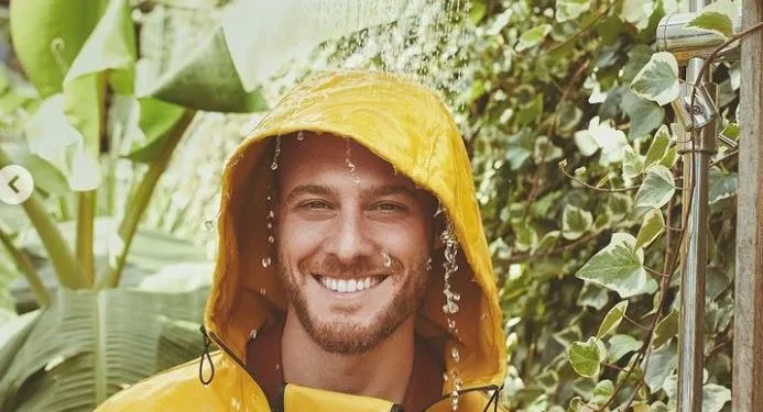 Kerem Bürsin ha spiegato la più grande carenza nei set della serie