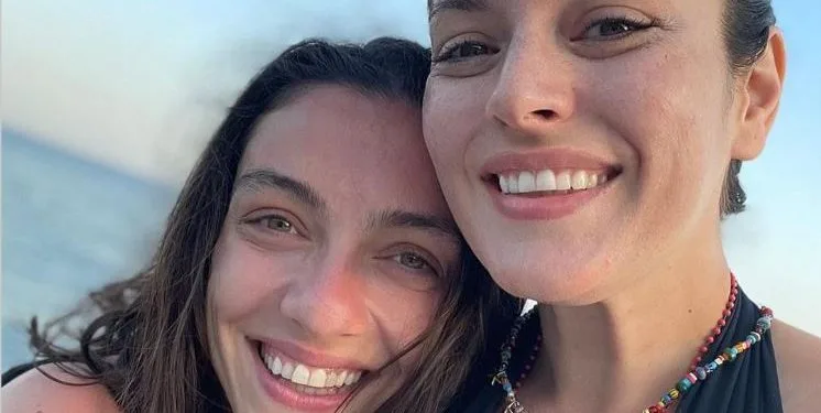 Merve Dizdar ed Ezgi Mola sono diventati più simili a un fratello che a un semplice amico!