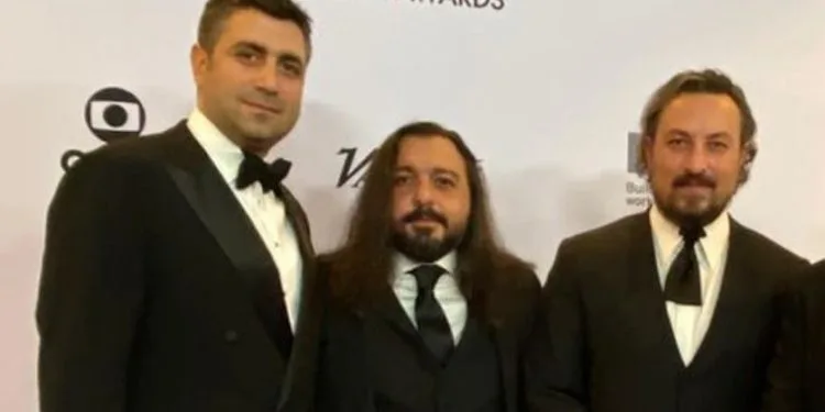 Il fantastico trio incontrato, Onur Saylak ha iniziato a lavorare al nuovo progetto!