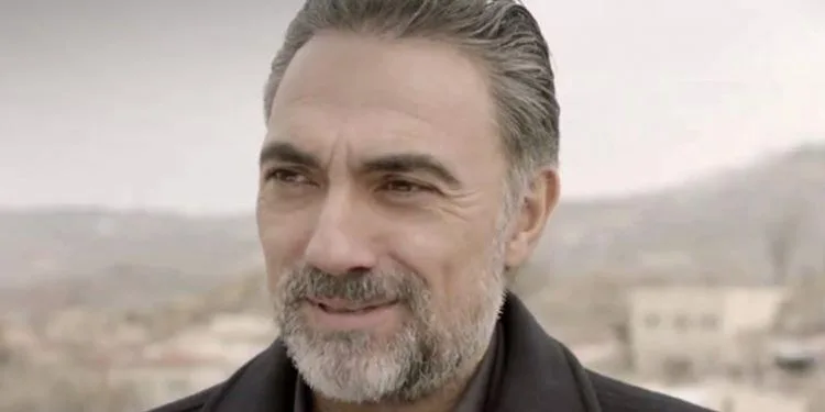 Selim Bayraktar, l’Alpuga Han di Destan, questa volta si prepara a far ridere il pubblico!..