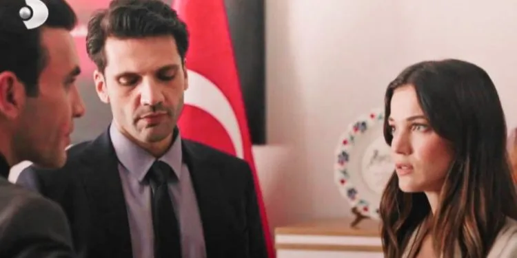 Pınar Deniz e Mehmet Yılmaz Ak hanno preso la stessa decisione contemporaneamente nella serie Yargı!