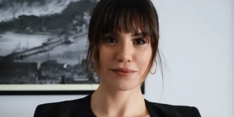 Şükran Ovalı è la nuova attrice della serie Yargı!