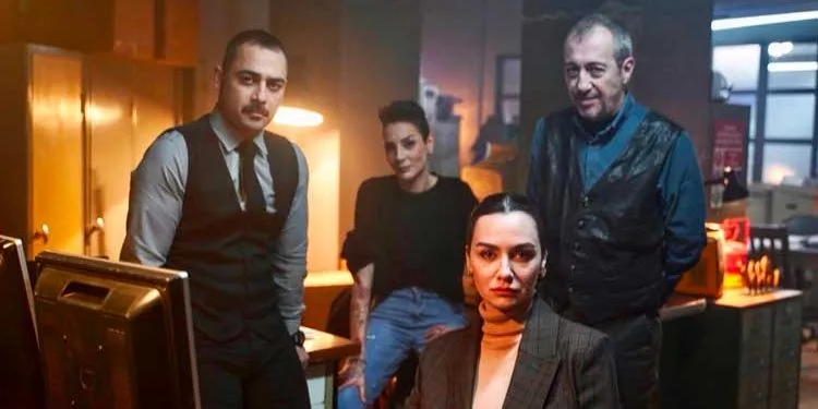 Birce Akalay ha annunciato la data di uscita della sua nuova serie Cemetery!