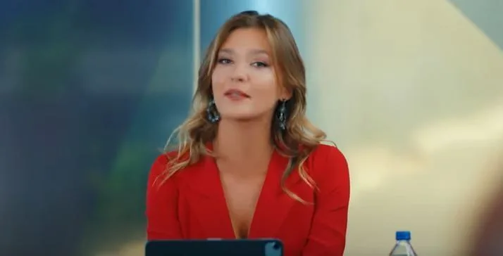 Melisa Döngel, che ha lasciato presto l’Aşk Mantık İntikam, ha avuto una grande opportunità con la sua nuova serie!