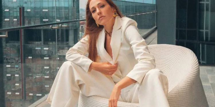Meryem Uzerli è arrivato a Istanbul dopo molto tempo