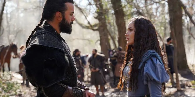 La serie Alparslan con Fahriye Evcen e Barış Arduç continuerà?