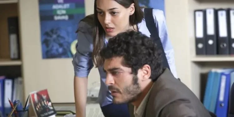 Burak Deniz aspetta con ansia settembre, i suoi due progetti stanno arrivando uno dopo l’altro!