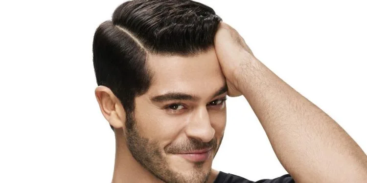 Burak Deniz ha trovato l’amore che stava cercando nel suo collega!
