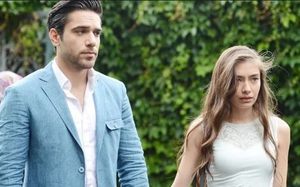 Nuova decisione di serie strategica dalla coppia Neslihan Atagül e Kadir Doğulu