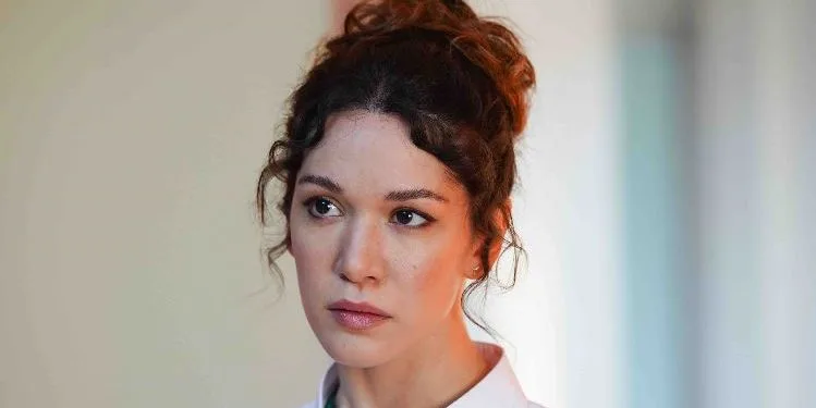 Hazal Subaşı si è interessata alla medicina a causa del suo ruolo e ha detto una parola molto assertiva!