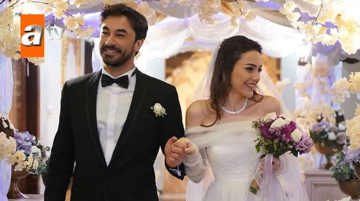 La mossa sui social media di Gökhan Alkan ha sorpreso il suo ex partner Yağmur Tanrısevsin!