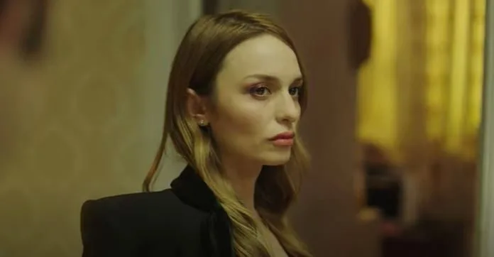 La serie di Nasıl Fenomen Oldum con Nilperi Şahinkaya ha fatto il suo finale